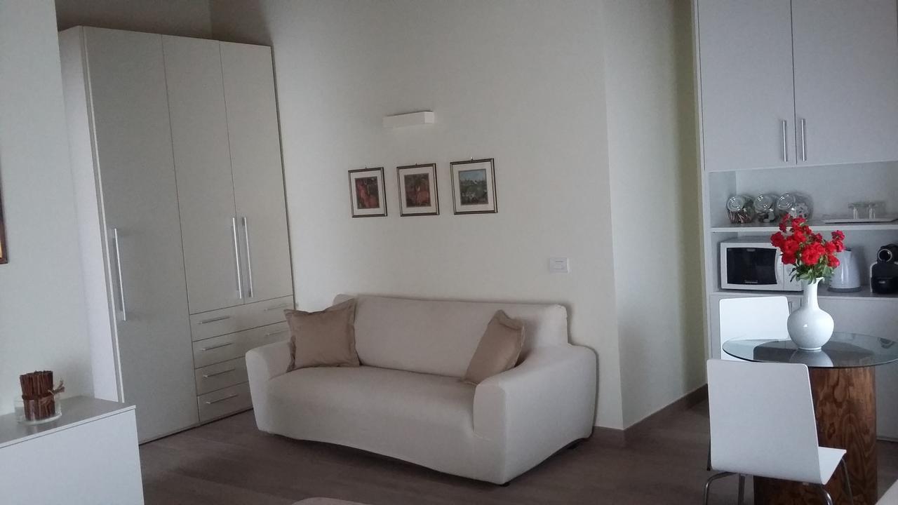 Cascina San Martino Bed & Breakfast Passirano Dış mekan fotoğraf