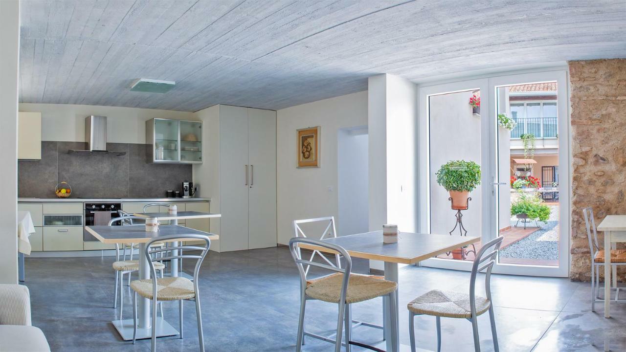 Cascina San Martino Bed & Breakfast Passirano Dış mekan fotoğraf